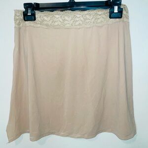 Vanity Fair Body Foundation Half Slip model 11072 customizable lace waistband 16